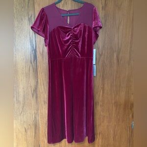 London Times Velvet Wine Midi Dress